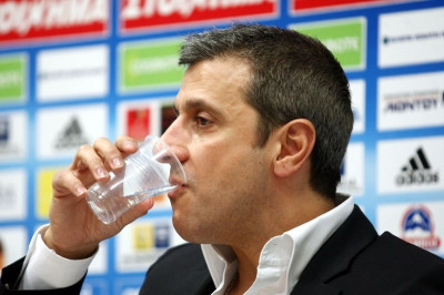 Μπαίνει ο Λουκάς Σάββα στην ΑΕΛ