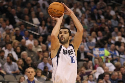 Ο «μπόμπερ» Πέτζα και το… δακτυλίδι του (photos+videos)