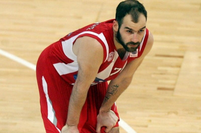 Ατυχία με Σπανούλη στον Ολυμπιακό