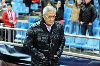 Παρελθόν ο Μανθάνο