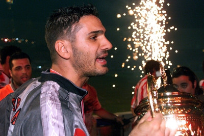 Ευχαριστίες Ολυμπιακού σε Ελευθερόπουλου