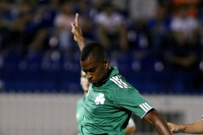 Μιλάει με Ντονκάστερ ο Πλεσί