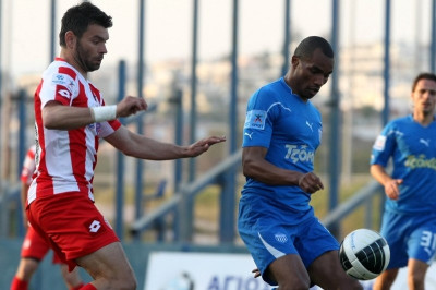 Έκλεισε Καρατζά ο Πανσερραϊκός