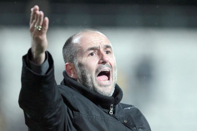 Πρόμπιερζ: «Περήφανος για τους ποδοσφαιριστές μου»