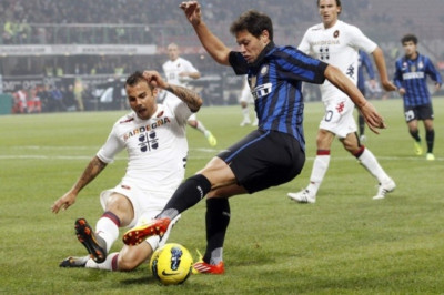 Φέρνει Μούρα και διώχνει Ζάρατε