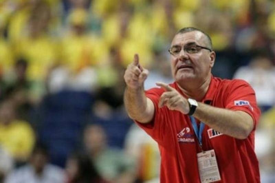 Στην Τσιμπόνα ο Ρέπεσα!