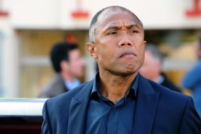 Επίσημα τέλος ο Κομπουαρέ