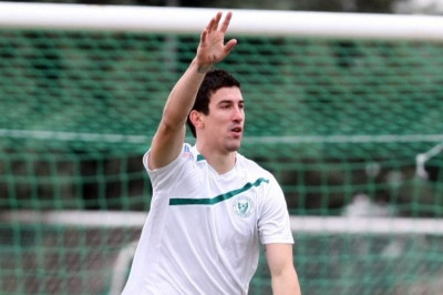 Κλείνουν Πανσερραϊκό οι Γκέσιος, Δεινόπαπας