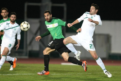 Σενάρια Παπαναστασίου στο Ρουφ