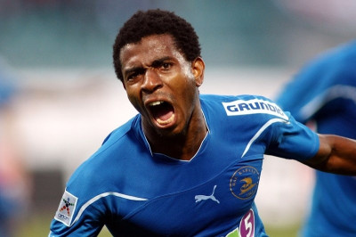 Σενάριο για Ονουάτσι