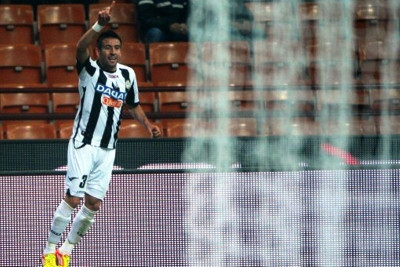 Θέλει Ίσλα η Παρί