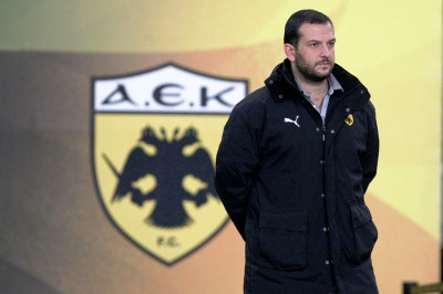 Ανησυχούν για Ξενιάδη στην ΑΕΚ