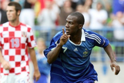 Καρτερόν: «Δυνατή πρόταση του Ολυμπιακού»