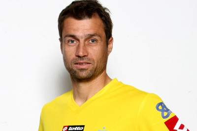 Φόβοι για κάκωση μηνίσκου στον Κωστούλα