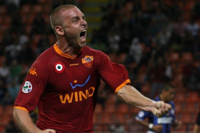 Ενρίκε: «Θα μείνει ο Ντε Ρόσι»