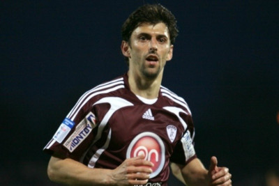 Με Βενετίδη η ΑΕΛ