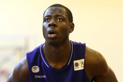 Νοκ άουτ ο Μπόατενγκ!