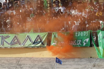 Καρλόβασι – Ρόδος 2-4