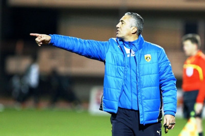 «Όχι» Κωστένογλου σε μεταγραφές