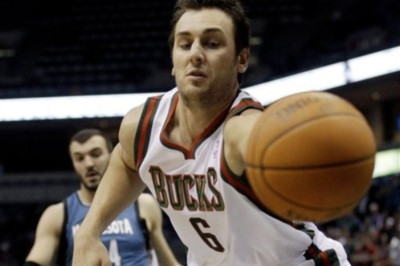 Εκτός λόγω διάσεισης ο Μπόγκουτ