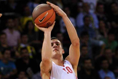 «Εμπόδιο» το συμβόλαιο για Κέσελ