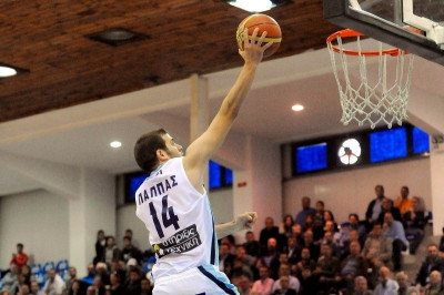 Περιμένουν για Παππά στον Ηλυσιακό