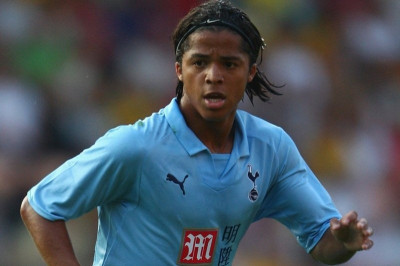 Ντος Σάντος «ψήνει» η Μπόλτον