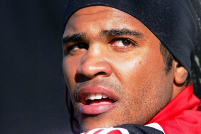 Κίτρινη κάρτα σε Μπρένο