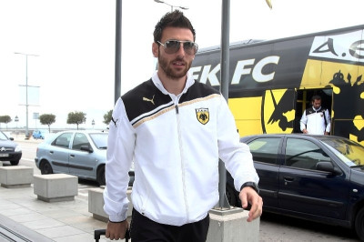 Χωρίζουν οι δρόμοι της ΑΕΚ με τον Καράμπελα