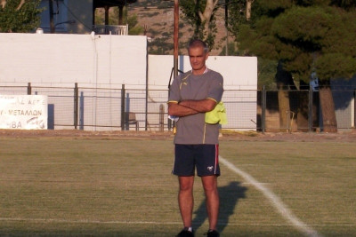 Παπαθεοδώρου στον πάγκο της Θήβας