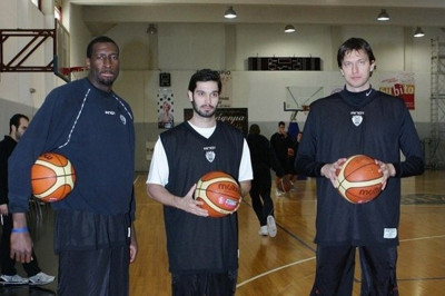 Με δύο νέους, συν Γκίντενς ο ΠΑΟΚ