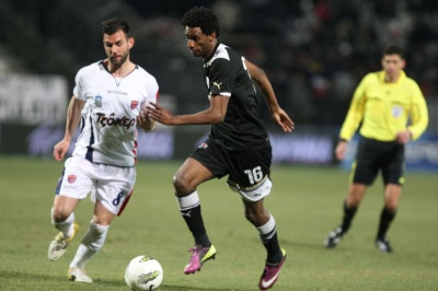 Λίνο: «Είμαστε εδώ»!