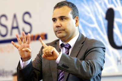 Φλεβαράκης: «Διπλός ο στόχος μας»