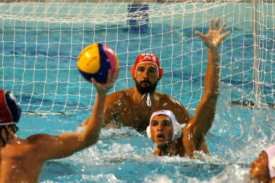 Θα τα εκατοστίσει ο Καραμπέτσος