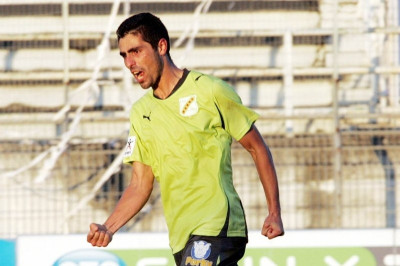 Πήρε ενημερότητα, κάνει μεταγραφές ο Βύζας