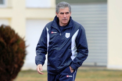 Δοκιμάζει παίκτες ο Αναστασιάδης