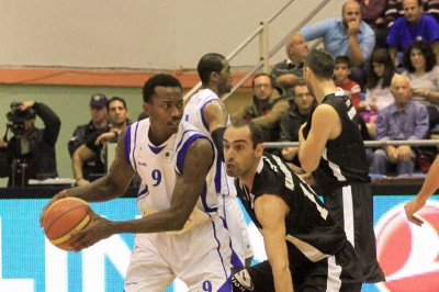 Εξακολουθεί να πονάει ο Τέιλορ