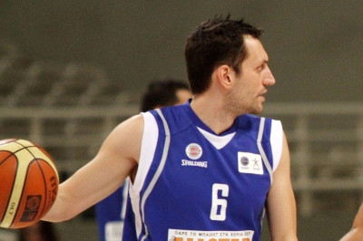 Κουμπούρας: «Πρέπει να δουλέψουμε»