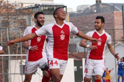 «Κατασκοπεία» Αρναούτη