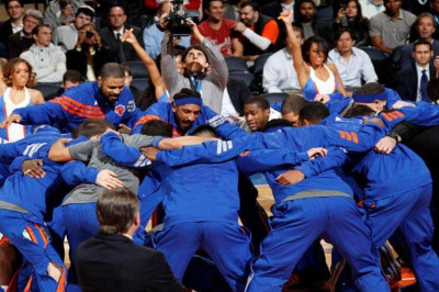 Μεγάλη επιστροφή Καρμέλο και «ζωγραφιές» των Λέικερς