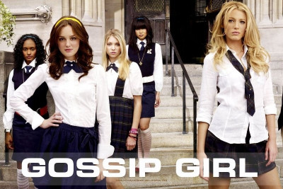 Αποκαλύφθηκε το Gossip Girl!