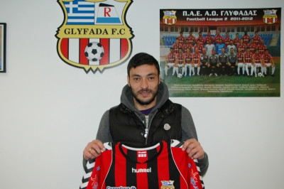 Και επισήμως Τριανταφύλλου στη Γλυφάδα