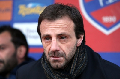 Την ΕΠΟ περιμένει ο Μάντζιος