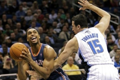 Τραυματισμένος και ο Χέντερσον