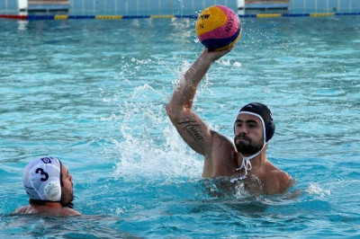 Συνεχίζει απτόητη η Χίος (photos)
