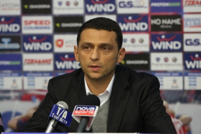 Πρώτη Σταματόπουλου ενώπιον ΜΜΕ