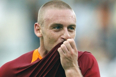 «Εδεσε» τον Ντε Ρόσι η Ρόμα