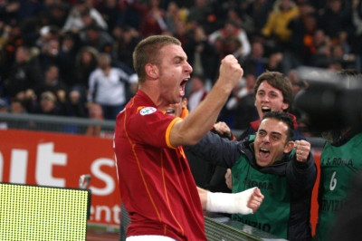 Ντε Ρόσι: «Έμεινα για τον κόσμο και την πόλη»