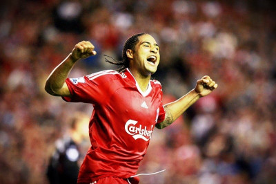 Τζόνσον: «Δυνατός ο Σουάρεζ»