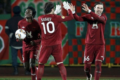 Αμφίβολοι με Ολυμπιακό Βαλντές, Καλέσιν